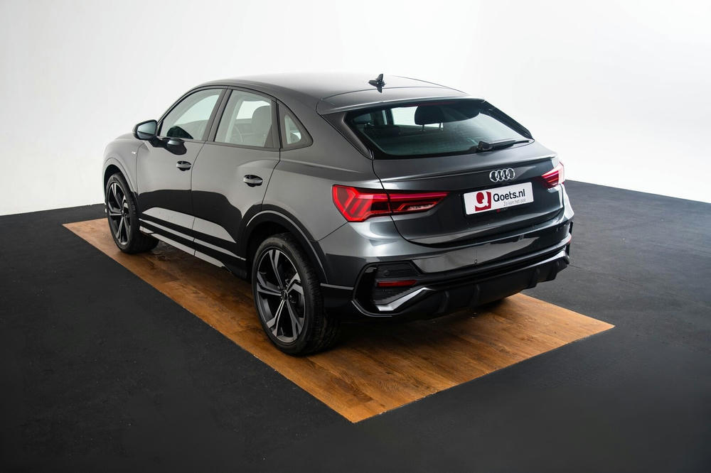 Audi Q3 sportback heeft een sportievere achterkant