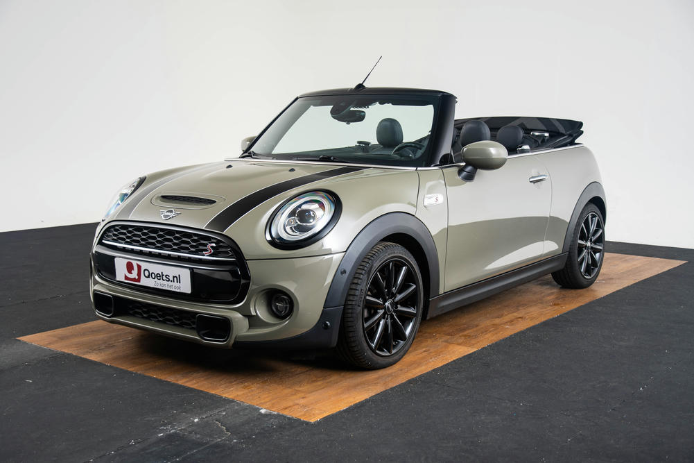 MINI Cooper Cabrio Emerald Grey