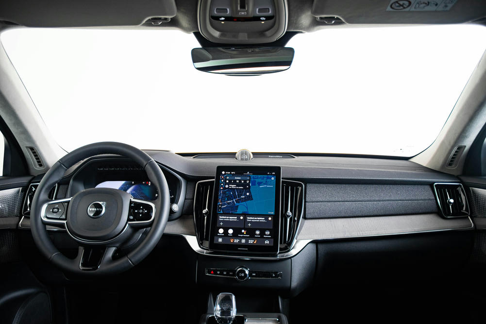 Het interieur met het vernieuwde scherm