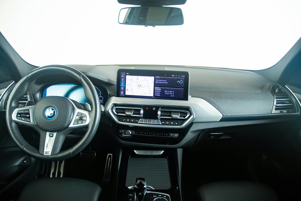 Multifunctioneel infotainment display