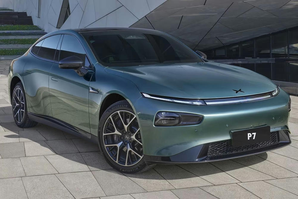 xPeng P7