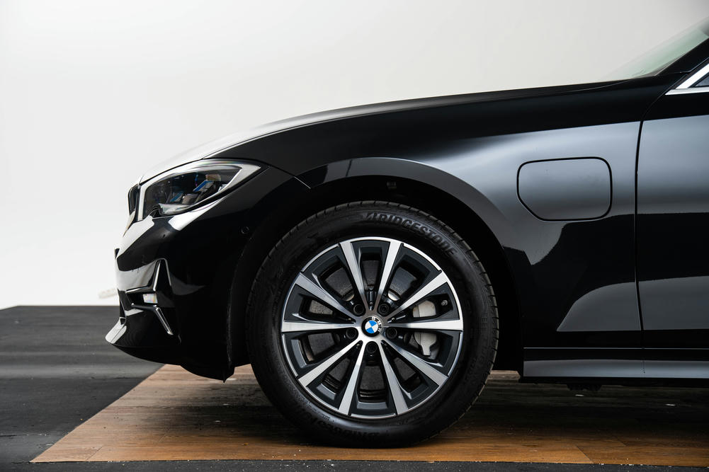 17 inch - BMW Styling 775 - Luxury Line