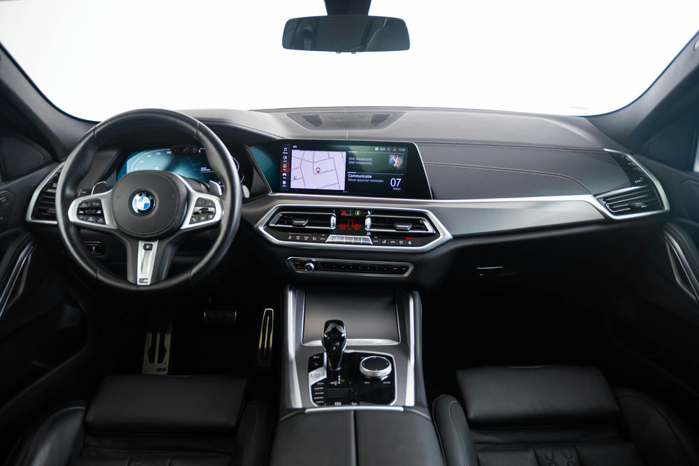 BMW X6 interieur voorin