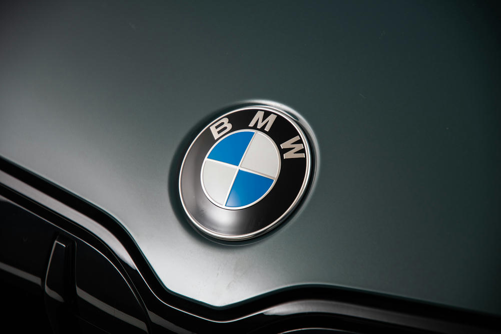 BMW X1 sDrive18i Cape York Green