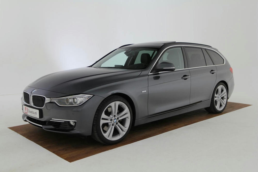 #5 BMW 330d Touring.jpg