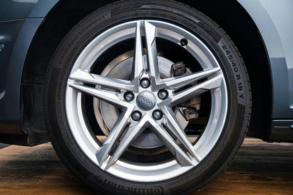 5 dubbelspaak ster design audi a4