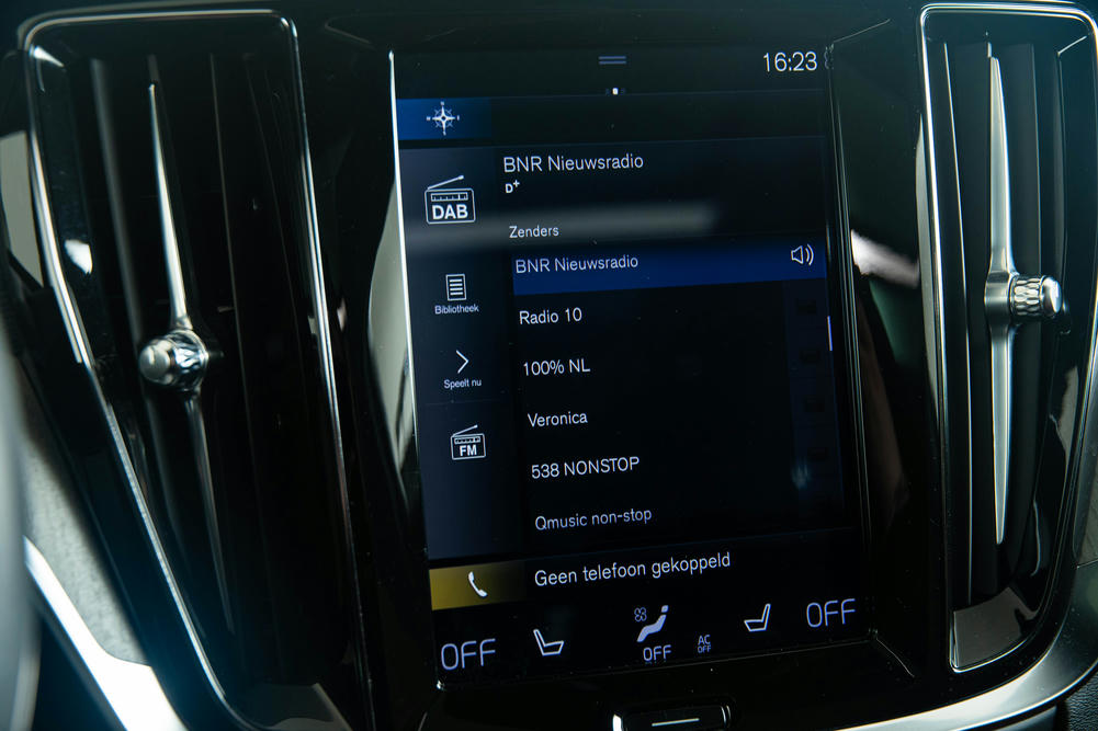 Vergroot 12,3" digitaal instrumentenpaneel