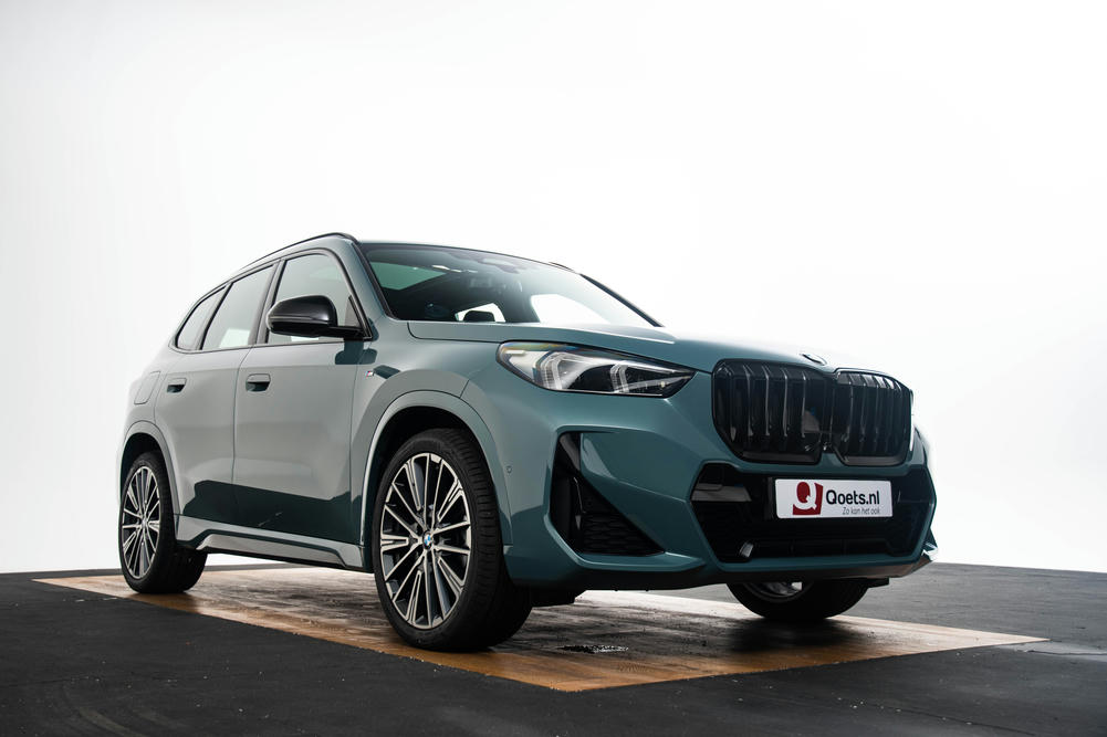 BMW X1 sDrive18i Cape York Green