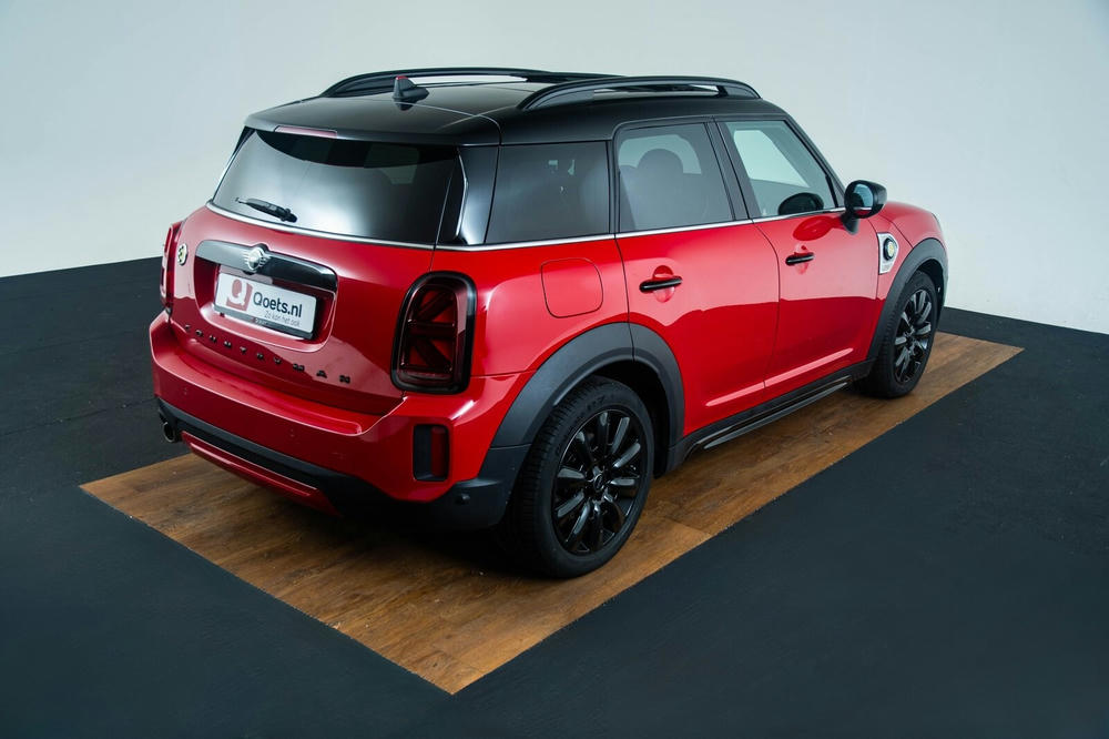 MINI  Countryman Chili Red
