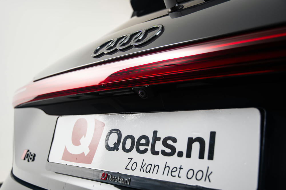 Audi Q8 e-tron Magneetgrijs