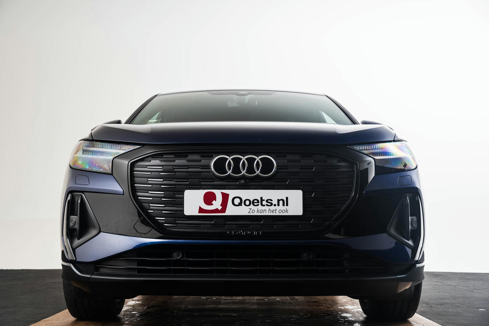 Audi Q4 e-tron Navarrablauw
