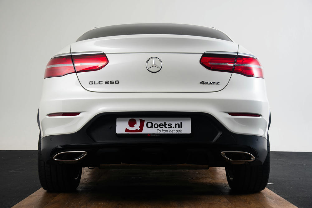 Mercedes-Benz GLC 250 4MATIC Coupé Diamantwit Bright