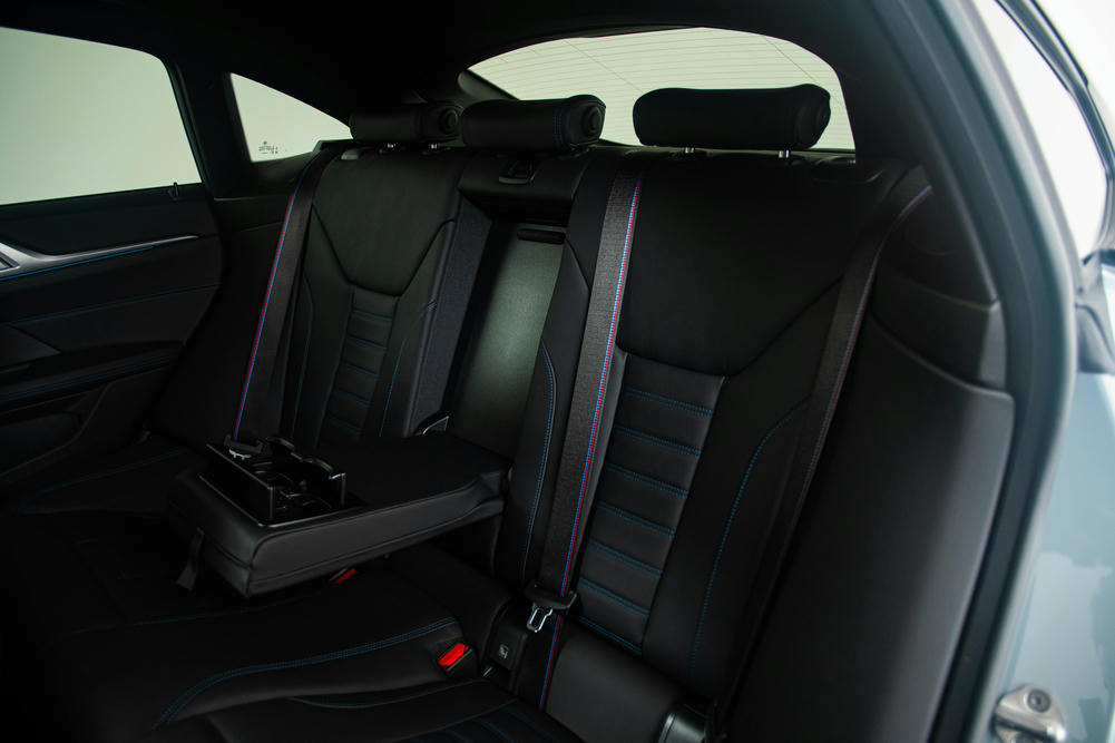 Veiligheidsgordels voorzien van M striping