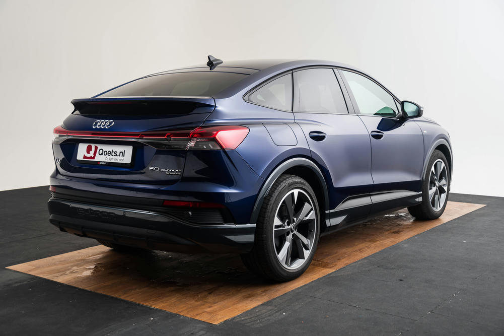 Audi Q4 e-tron Navarrablauw