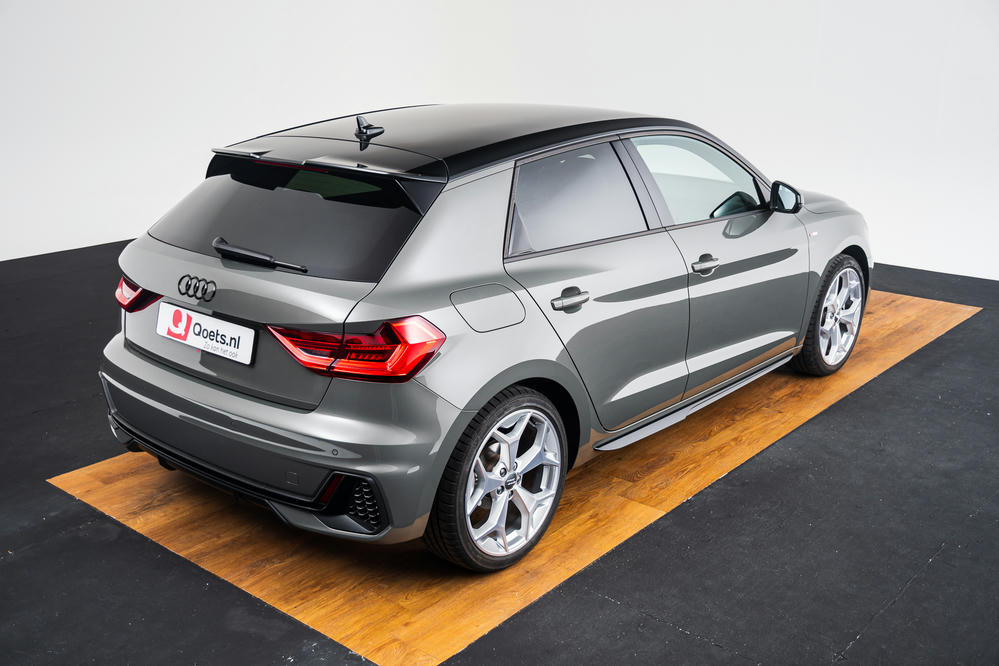 Audi - A1 Chronosgrijs (16).jpg