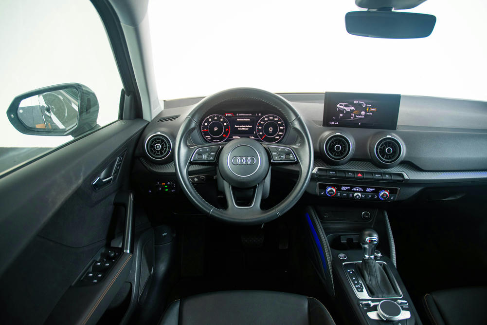 Audi - Q2 35 TFSI - A065015 - Interieur (15)