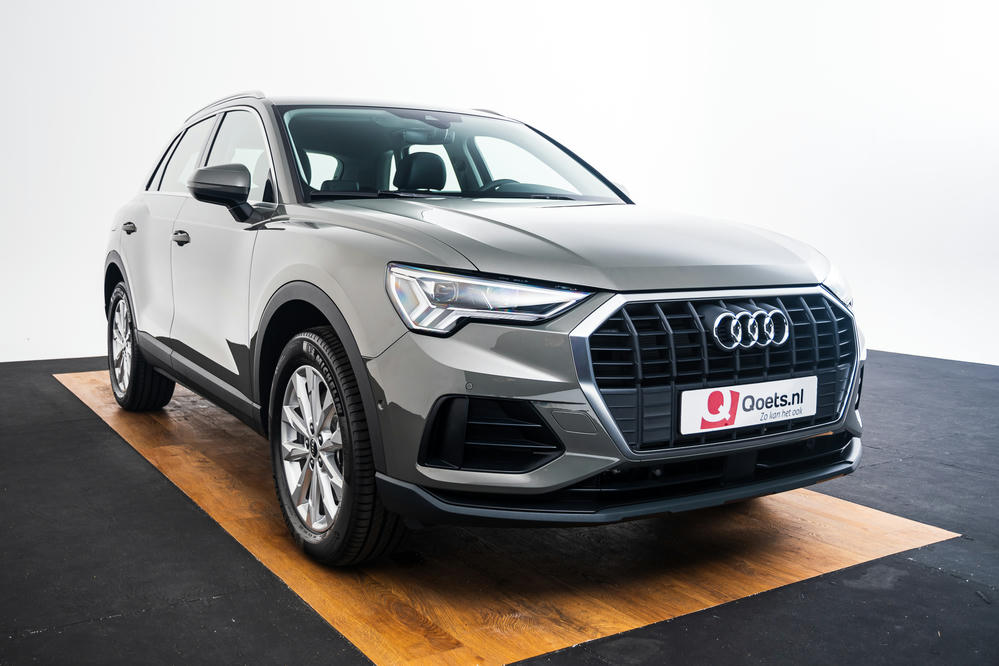 Audi - Q3 TFSI e Chronosgrijs (12).jpg