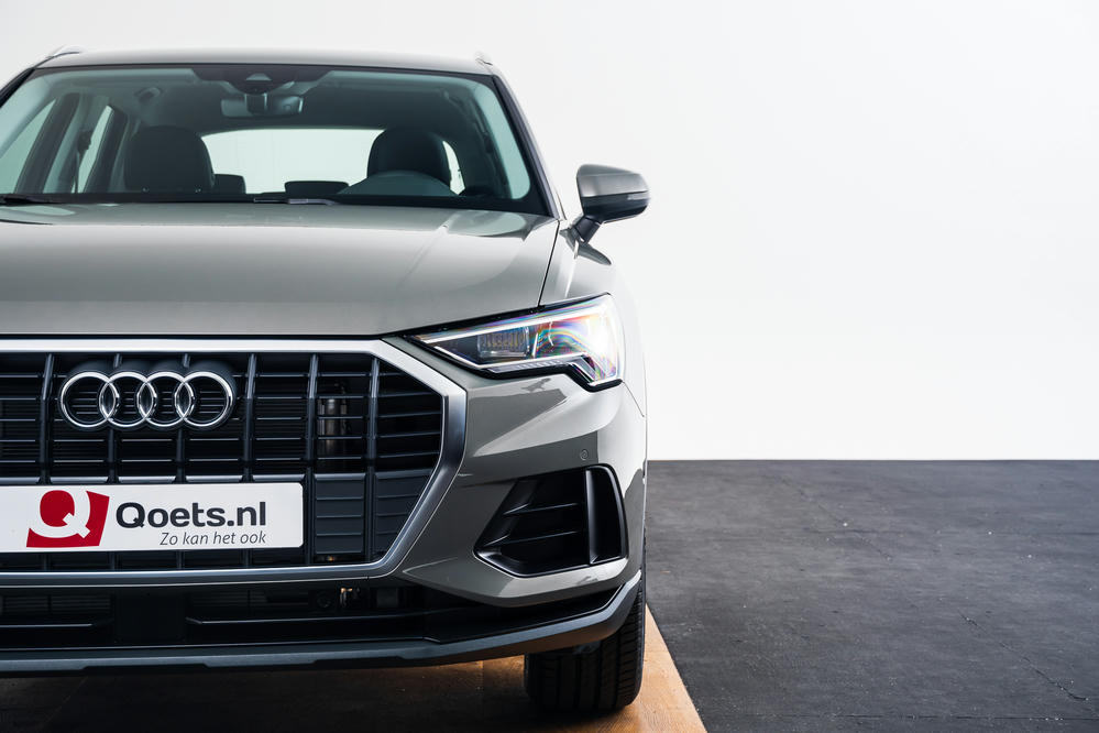 Audi - Q3 TFSI e Chronosgrijs (17).jpg