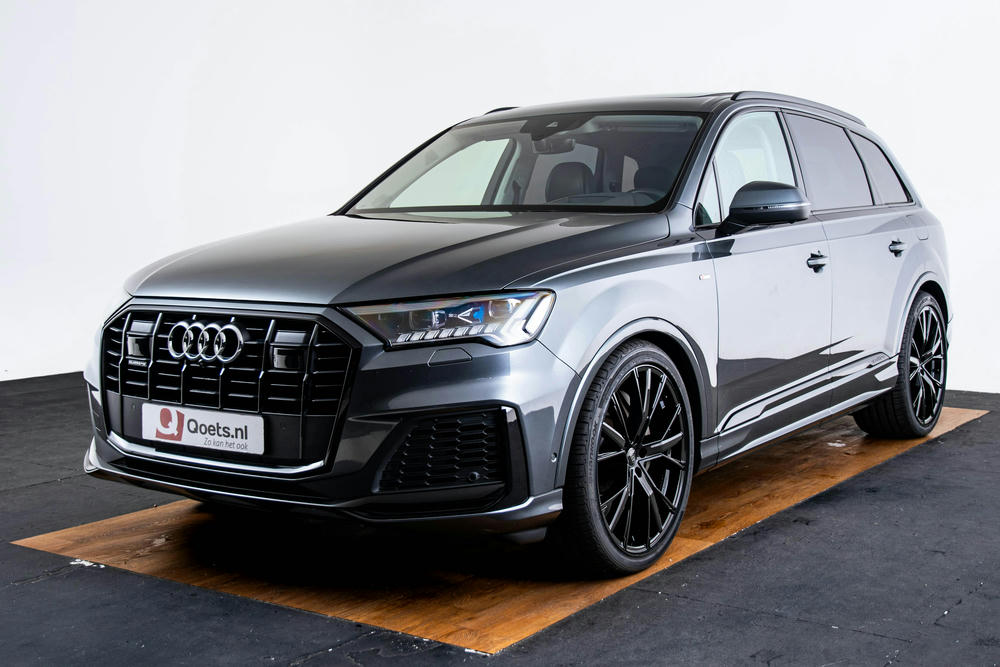Audi - Q7 55 TFSI e quattro - D025366 - Exterieur (5)