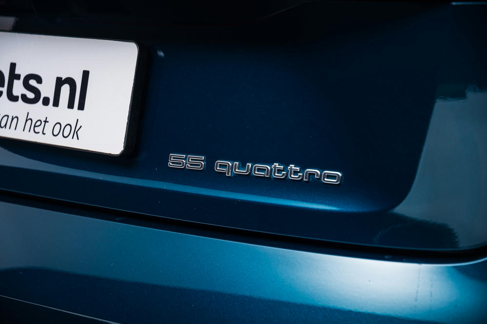 Audi - e-tron 55 quattro - B001059 - Teaser - Exterieur (9).jpg
