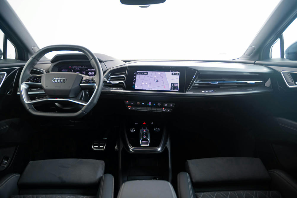Audi Q4 e-tron cockpit