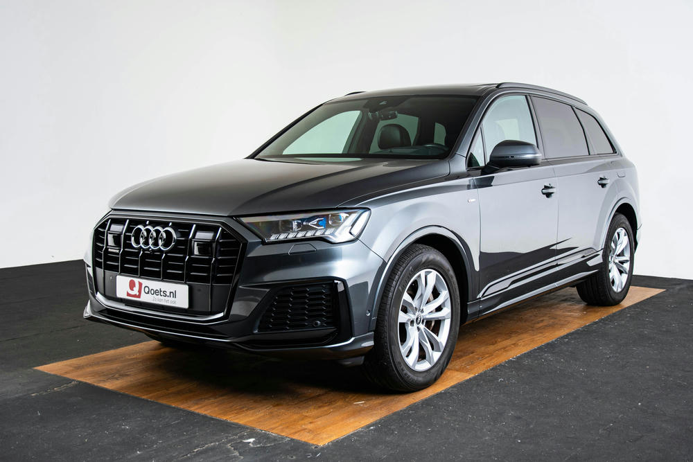 Audi Q7 met Velgen, gegoten lichtmetaal 5-V-spaak-design