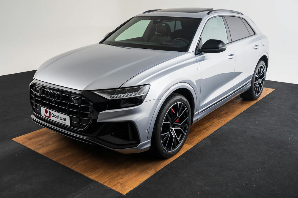 Audi Q8 Floretzilver Metallic