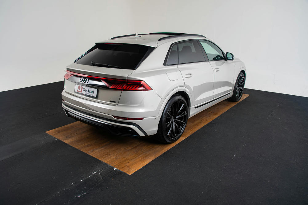 Audi Q8 achterkant