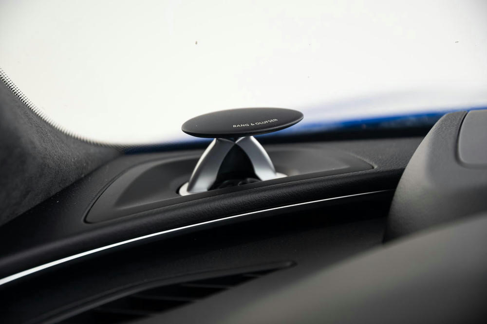 Audi RS6 met bang Olufsen