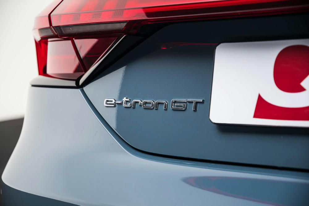 Audi e-tron GT quattro5.jpg