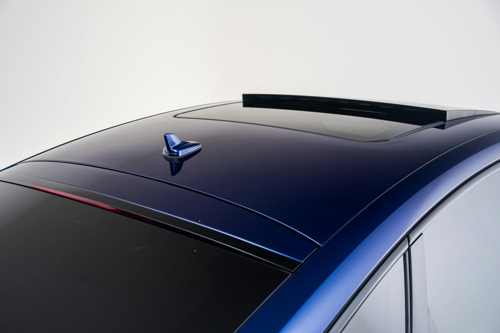 Audi e-tron Navarrablauw (13).jpg