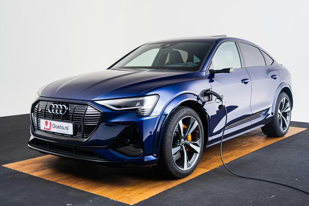 Audi e-tron Sportback.jpg
