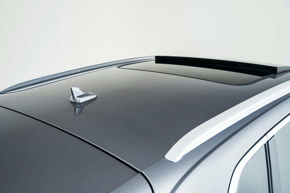 Audi e-tron Typhoongrijs (1).jpg