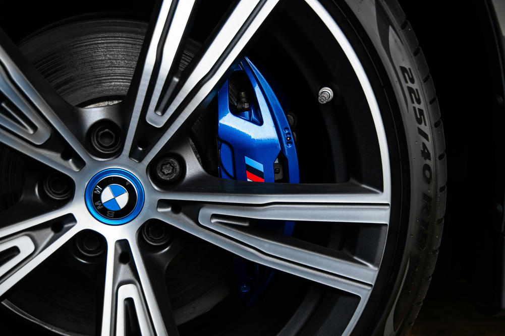 BMW - 330e Touring - FT31299 - Exterieur (13)