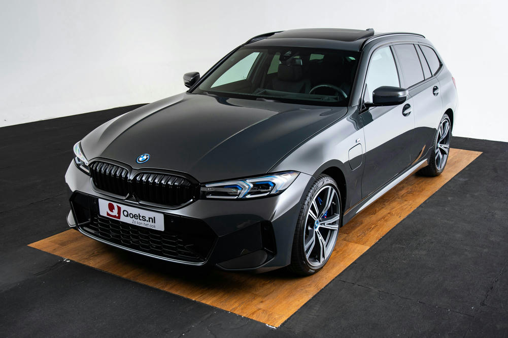 BMW - 330e Touring - FT31299 - Exterieur (4)