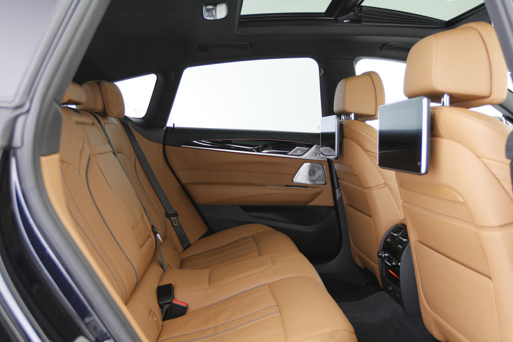 BMW - 640i xDrive Gran Turismo - BC93946 - Interieur - Teaser (20).JPG