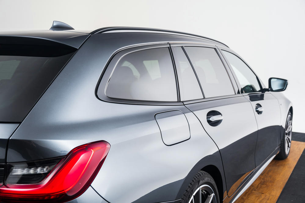 BMW - M340i xDrive Touring - Mineralgrau (14).jpg