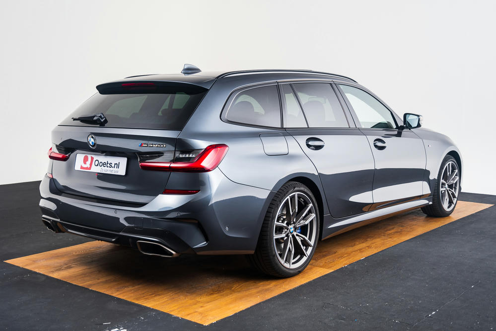 BMW - M340i xDrive Touring - Mineralgrau (17).jpg