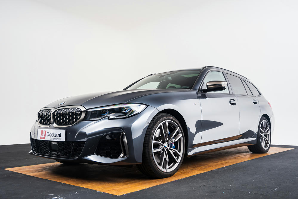 BMW - M340i xDrive Touring - Mineralgrau (19).jpg