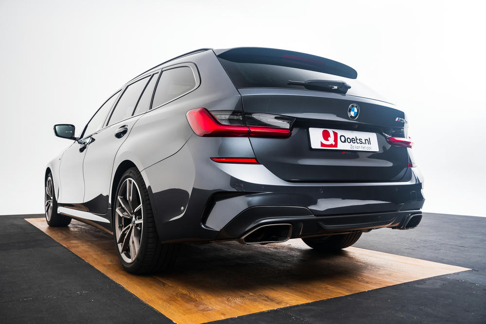 BMW - M340i xDrive Touring - Mineralgrau (6).jpg