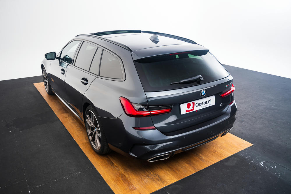 BMW - M340i xDrive Touring - Mineralgrau (7).jpg