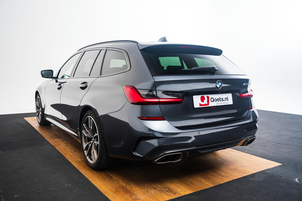 BMW - M340i xDrive Touring - Mineralgrau (8).jpg