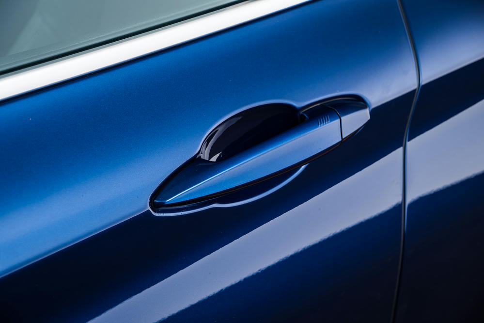 BMW - X1 sDrive18d Mediterranblau (8).jpg