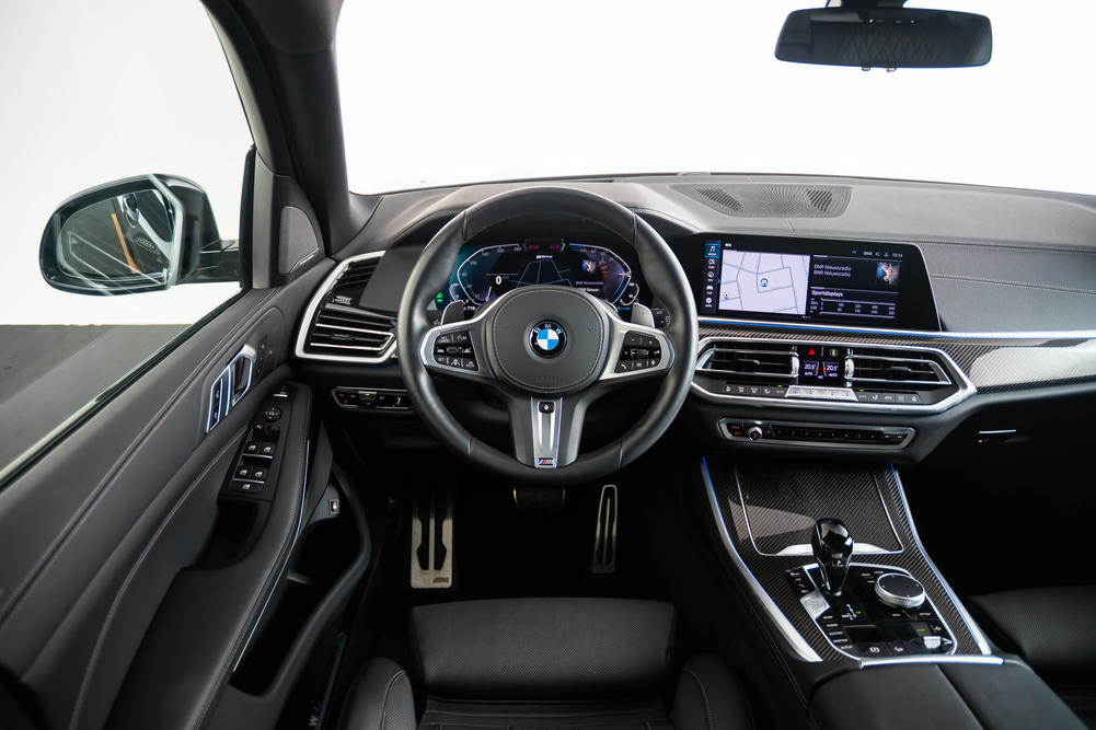 BMW - X5 xDrive45e - 9F36517 - Teaser - Interieur (2).jpg