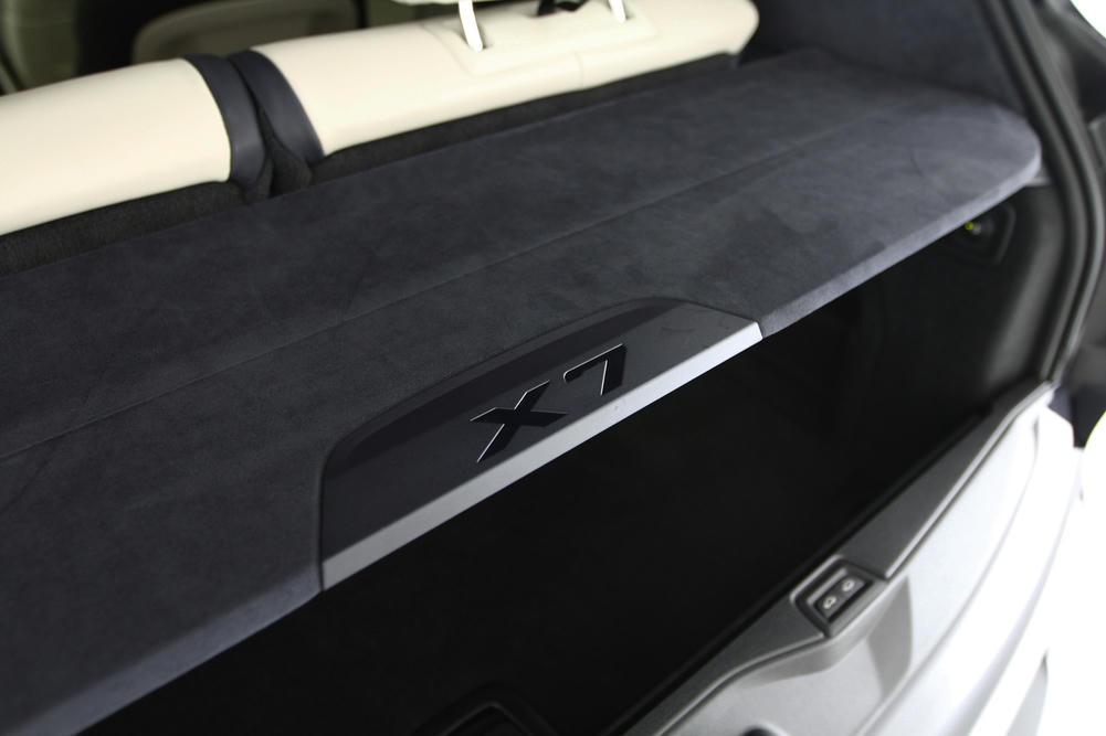 BMW - X7 xDrive40i - LS03997 - Teaser - Interieur (5).JPG