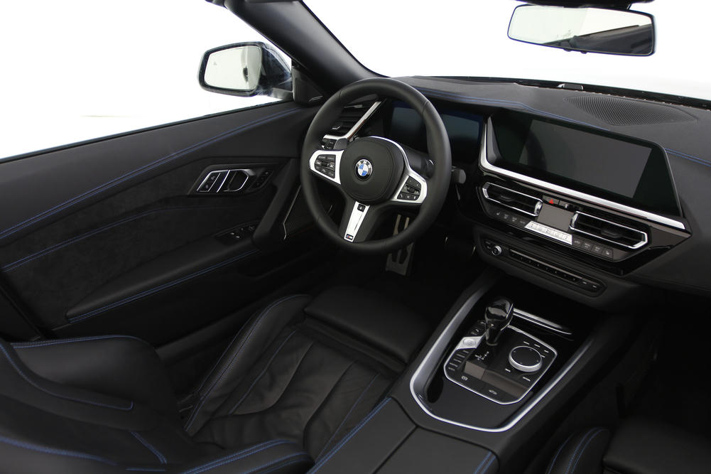 BMW - Z4 M40i - WW52489 - Teaser - Interieur - (14).JPG