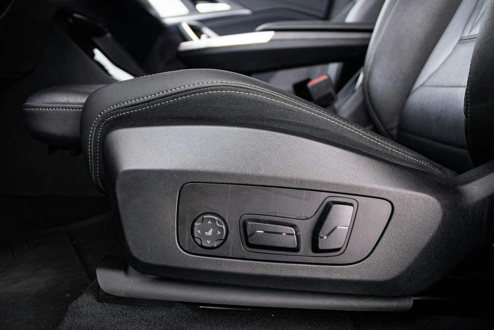 BMW - iX1 xDrive30 - 5W69457 - Interieur (3)