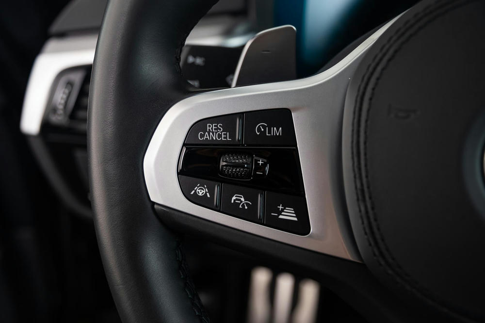 BMW 5AT - Driving Assistant Plus.jpg