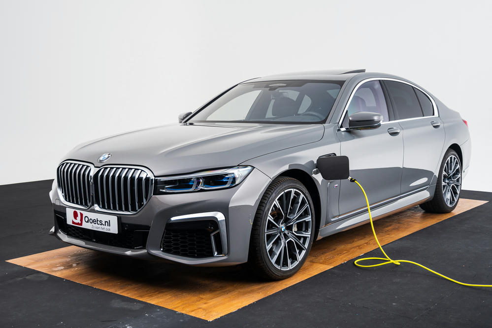 BMW 7 Serie (2).jpg