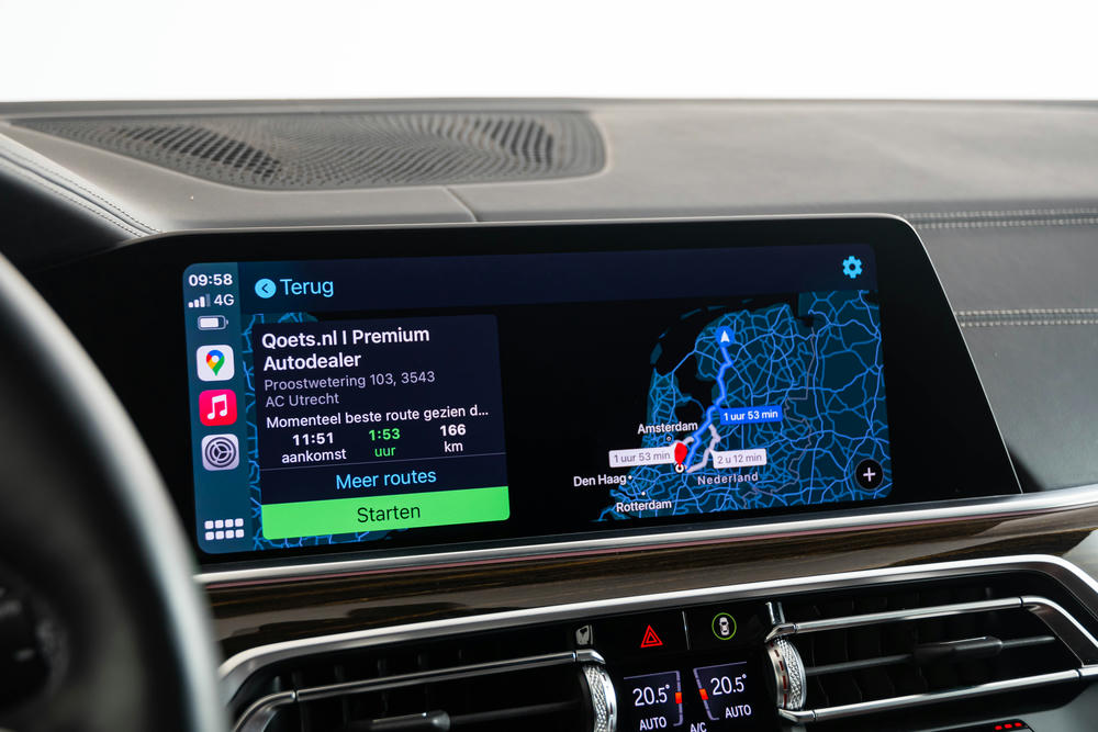 BMW Apple Carplay - Google Maps (11).jpg
